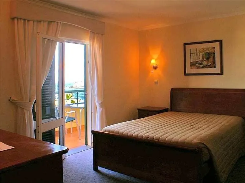 Hotel Salgueiro Porto Moniz