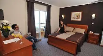 Hotel Salgueiro Porto Moniz