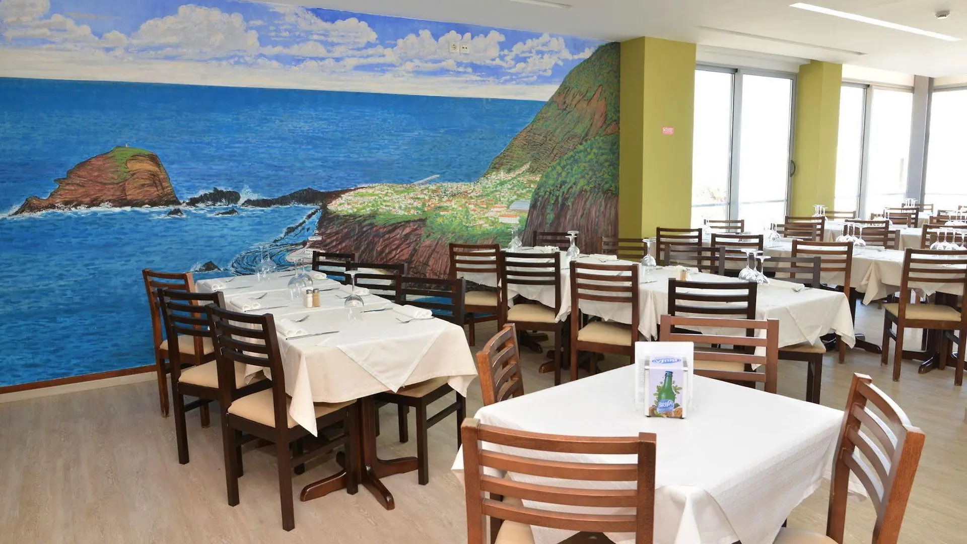 Hotel Salgueiro Porto Moniz
