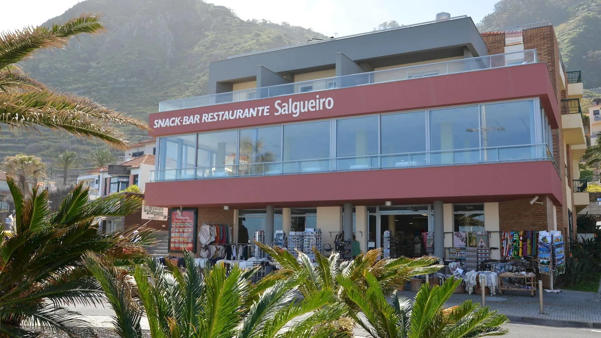 Hotel Salgueiro Porto Moniz